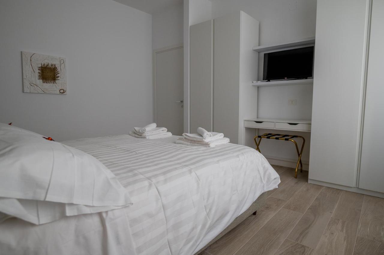 Gabri Guest House Bari Exterior foto